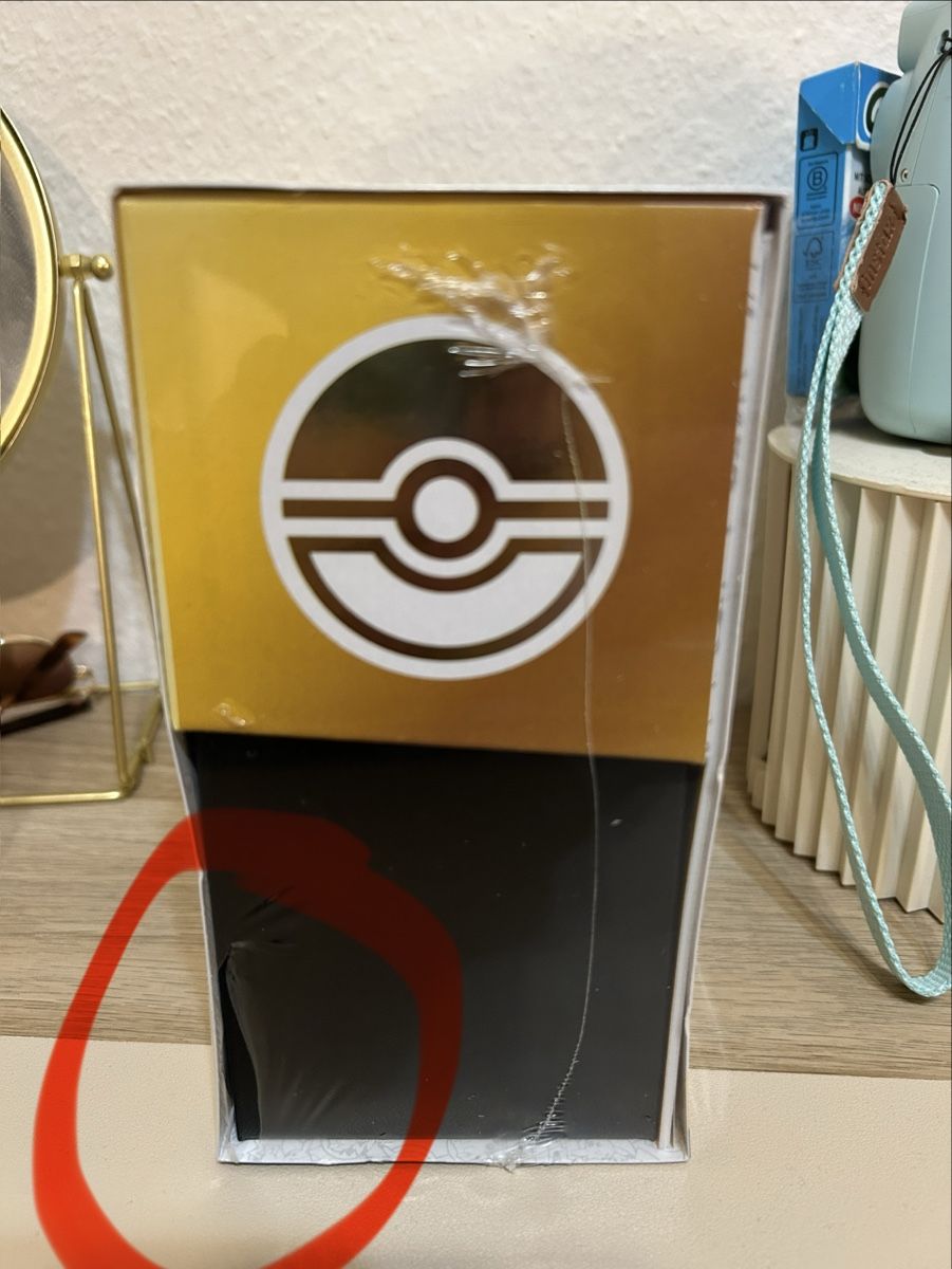 Pokémon Sammelbilder & Trading cards: 30th ETB Englisch – Neu (gemäss Beschreibung) aus Pratteln von dav_7ccc 1
