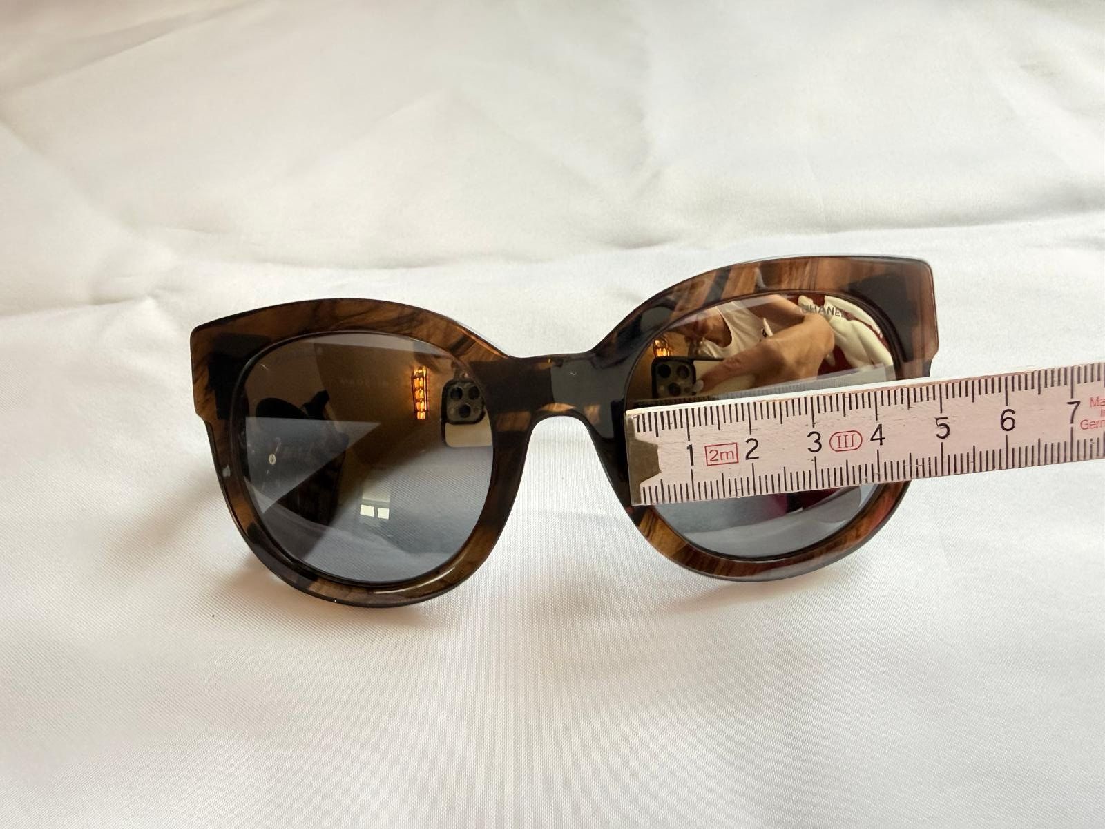 Chanel Brillen & Gläser: Chanel Sonnenbrille mit schwarzen CC Logo – Neu (gemäss Beschreibung) aus Oberarth von SSS. 8