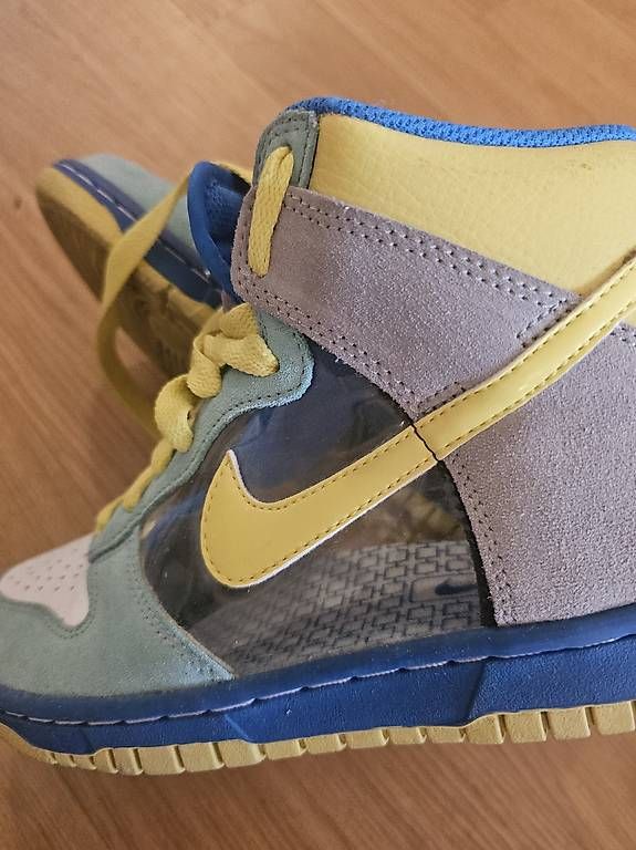 Chaussures hommes: Nike WMNS Dunk High 6.0 Mint Yellow Translucent – D'occasion à Zug par pat_6l8c 1