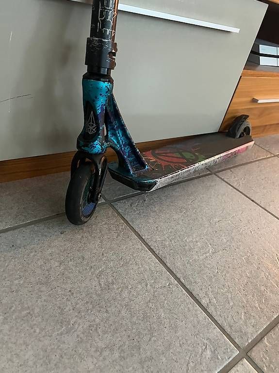 Kickboard: Scooter,Trottinett, Tretroller – Usato da Bad Zurzach venduto da deb_hs68 2