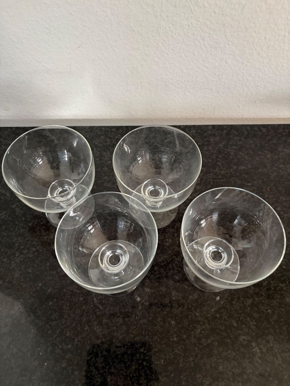 Bicchieri: 4 (5) Coupe-, Dessertgläser – Usato da Winterthur venduto da efant12