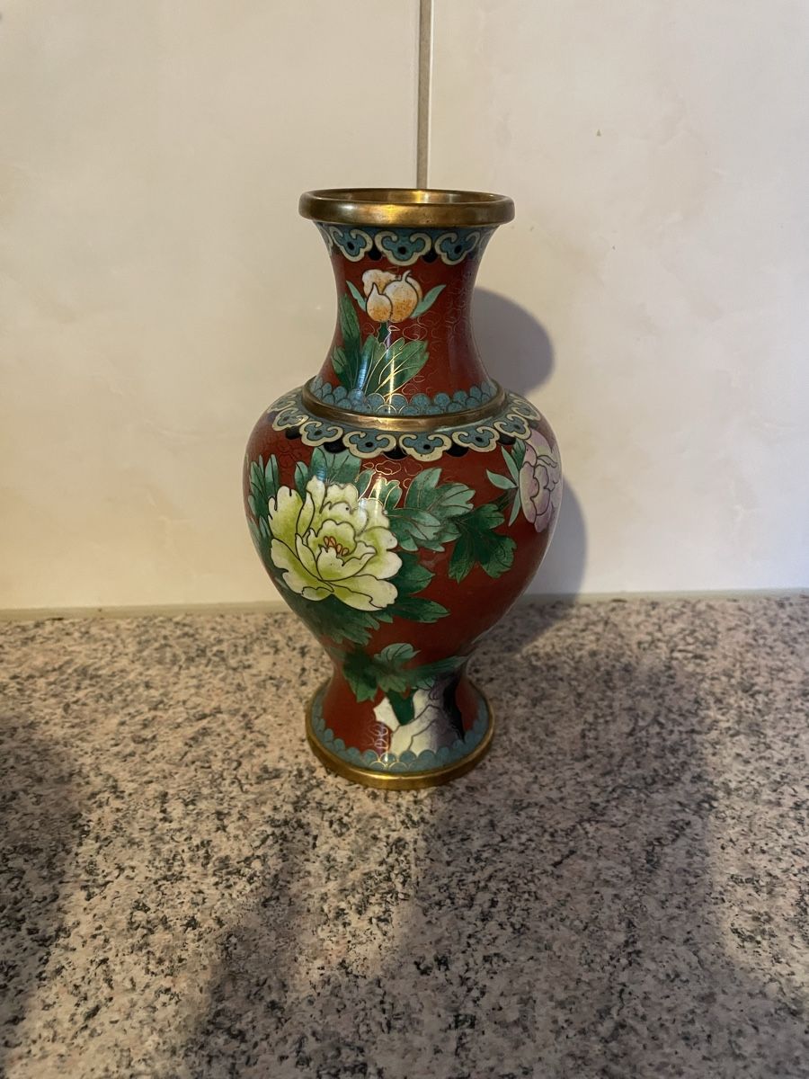 Vasi & Recipienti: Chinesische Vase aus Messing – Usato da Flawil venduto da Naphtali