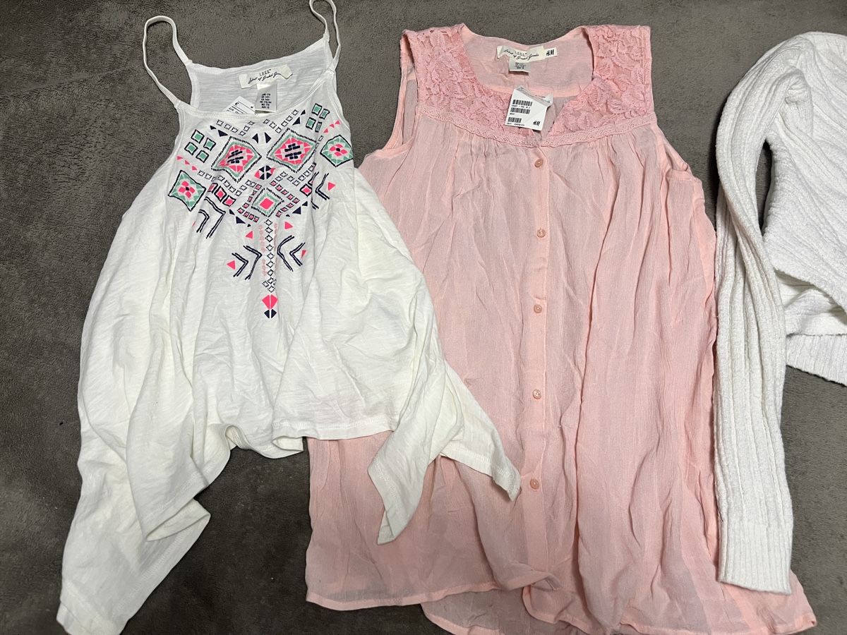Lotti & Set di vestiti: Sommer Set, Gr. S & 170: 2 neue Tops, Pullover – Nuovo (secondo la descrizione) da Zürich venduto da MariaSusanne 4