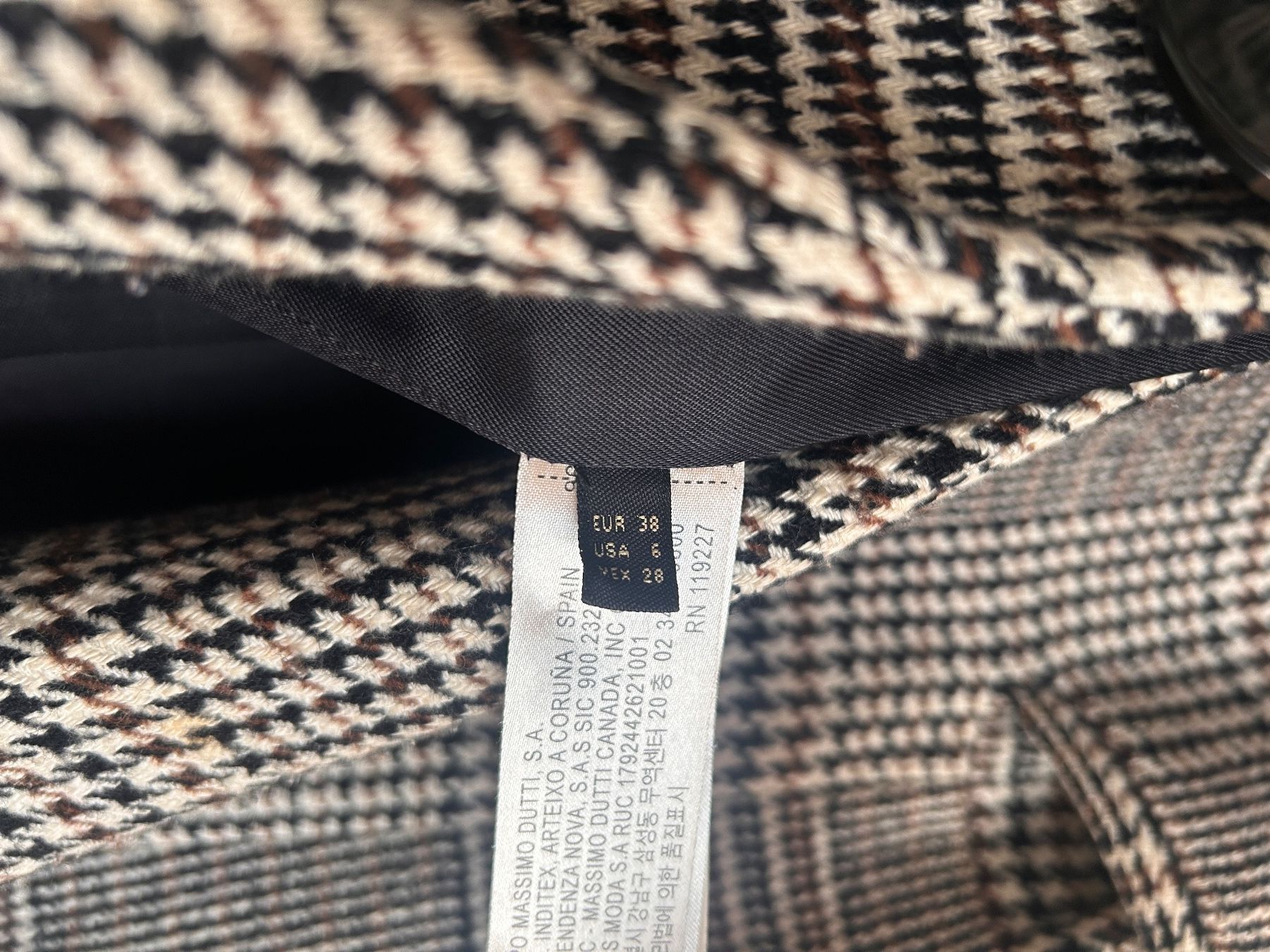 Massimo Dutti Mäntel: Massimo Dutti langer Mantel – Gebraucht aus Bönigen von zis_bnd7 3
