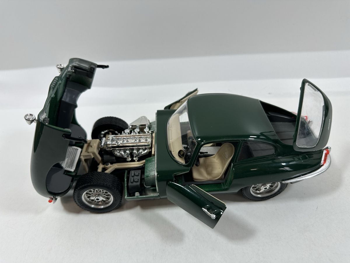 Bburago Modellini d'auto: 1961 Jaguar E Type 1:18, dunkelgrün, BBURAGO – Usato da Zofingen venduto da rf9_x2xt 8