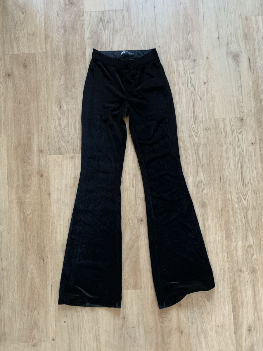 Zara Kleiderpakete: Ensemble en velours noir Zara – Gebraucht aus Genève von vic_s9c5 5