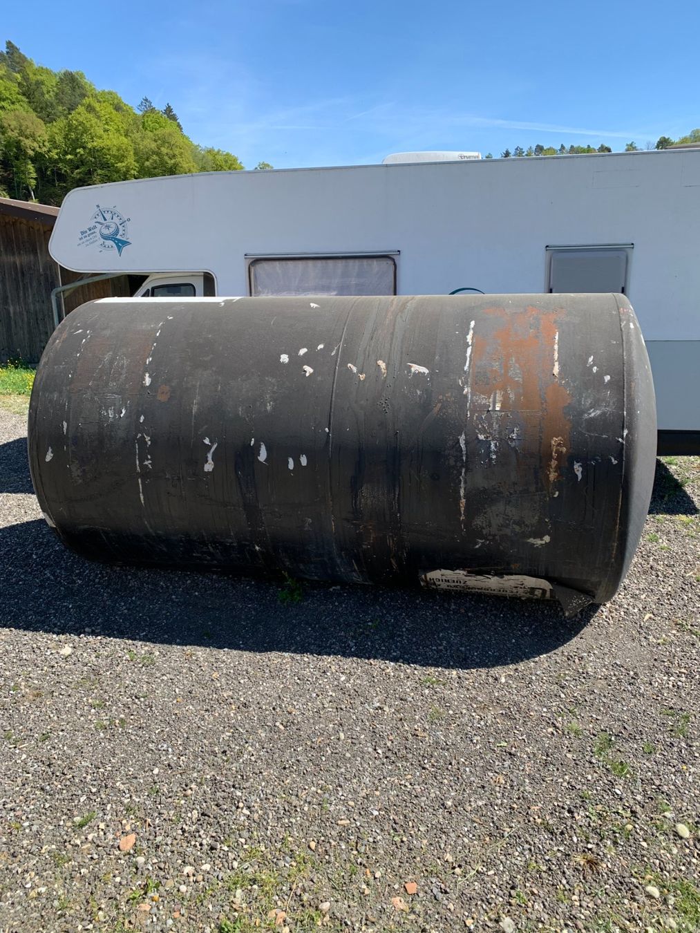 Chauffage: Oeltank 10 000 Liter – D'occasion à Schleitheim par moto-lokilok58