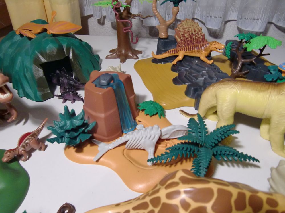 Playmobil Jurassic Parc 2 Dinosaurier Konvolut Kaufen Auf Ricardo