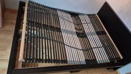 Lattenrost verstellbar 140x200 cm guter Zustand