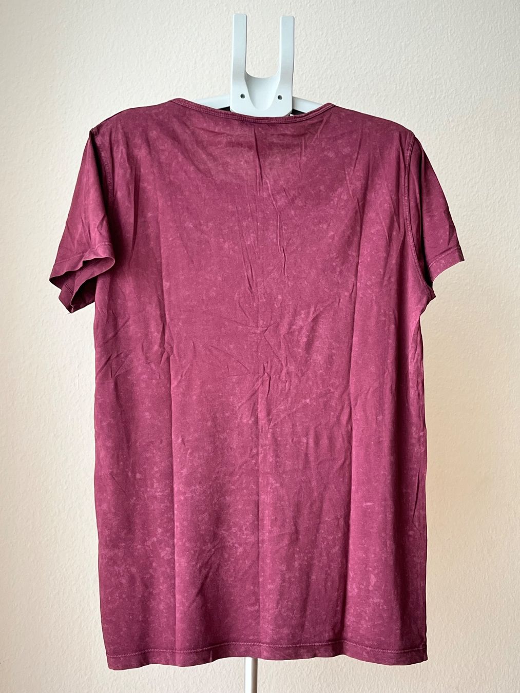 T-shirt: Bordeaux  T-Shirt Gr.L – Usato da Winterthur venduto da GutKeS 3