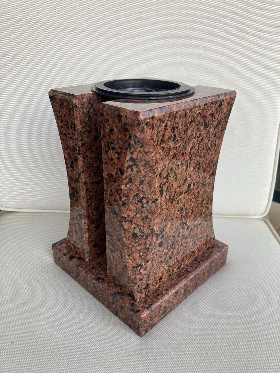 Vasi & Recipienti: Vase en granit – Nuovo e nell'imballaggio originale da Romont FR venduto da vad_q2zr 4
