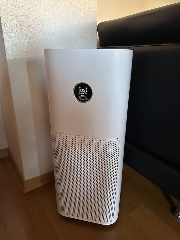 Purificatori d'aria: Xiaomi Air Purifier 4 Pro – Usato da Schwarzenburg venduto da Tiiago.Pe
