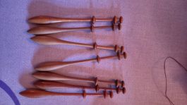 Fuseaux neuchatelois en bois pour dentelle
