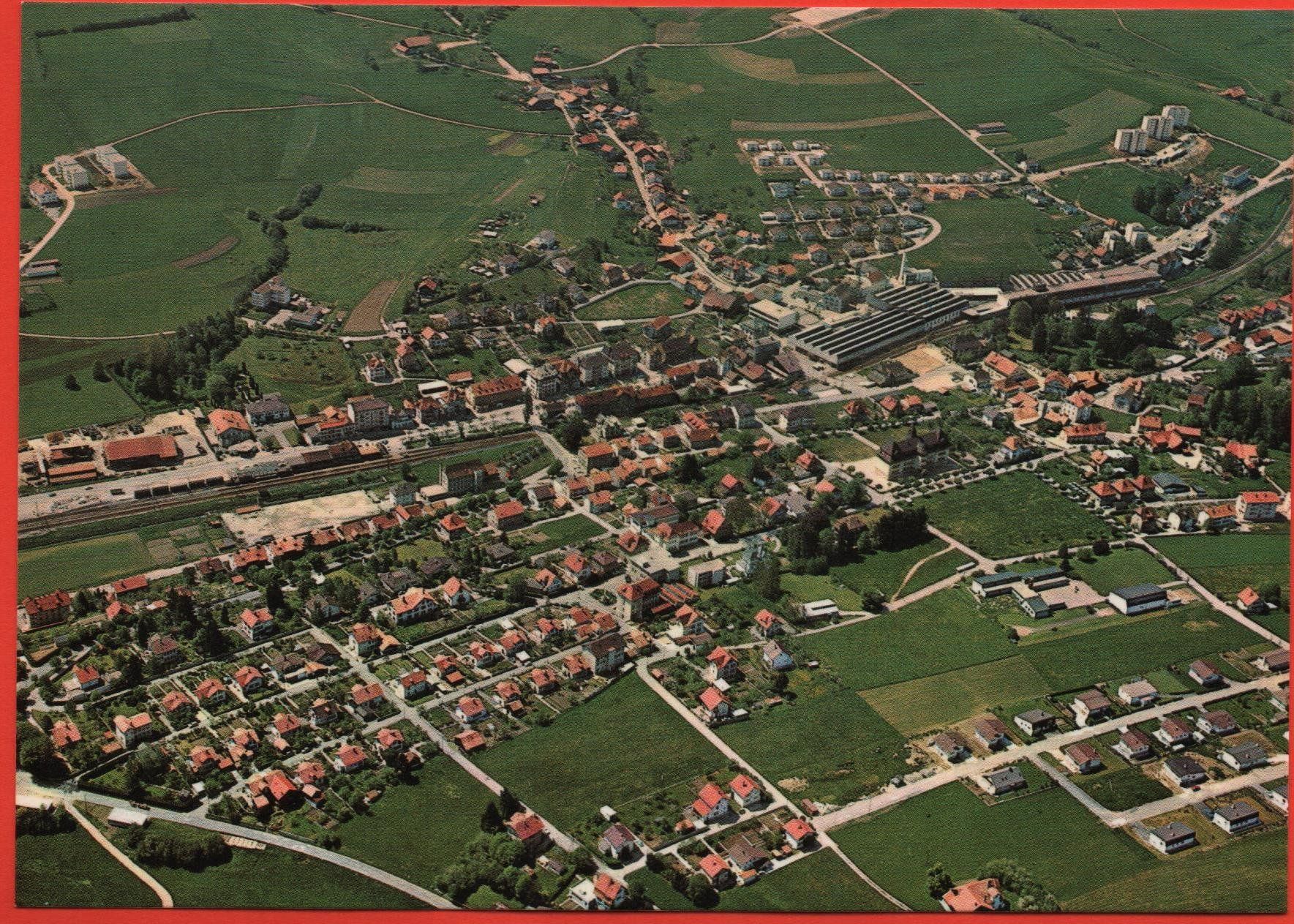Cartoline postali: RECONVILIER vue aérienne – Nuovo (secondo la descrizione) da Jona venduto da philajona