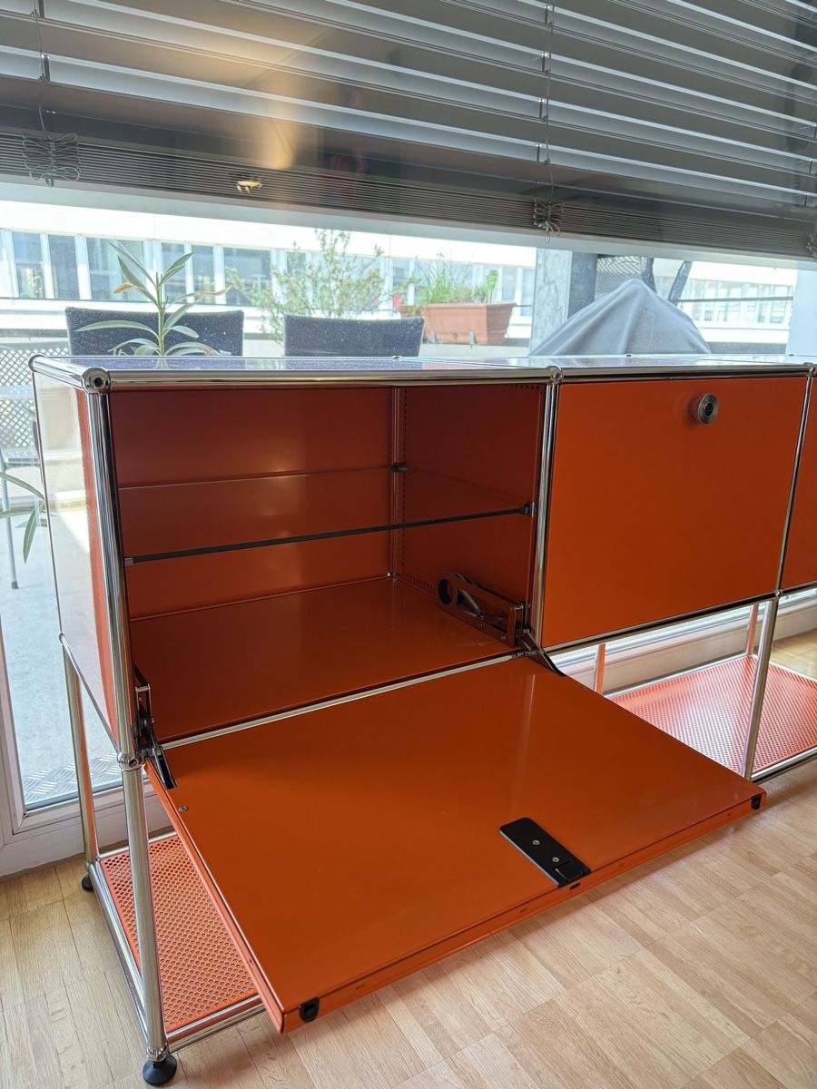 USM Cassettiere: USM Haller Sideboard Orange 3x2 – Usato da Zürich venduto da balio 3