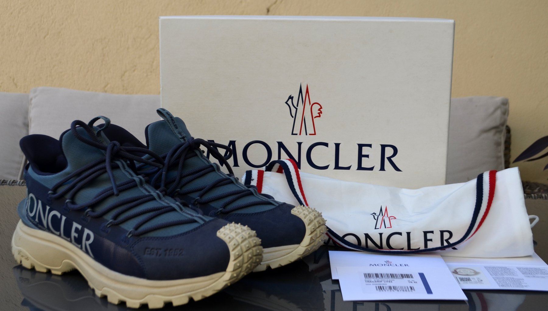 Moncler Scarpe da uomo: Moncler Trailgrip Lite2 Sneakers 42 – Usato da Collonges venduto da Auganien 1