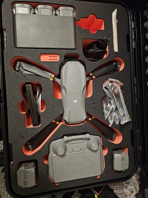 DJI Camcorder: Dji air 3s mit viel zubehör – Gebraucht aus Osogna von Met97