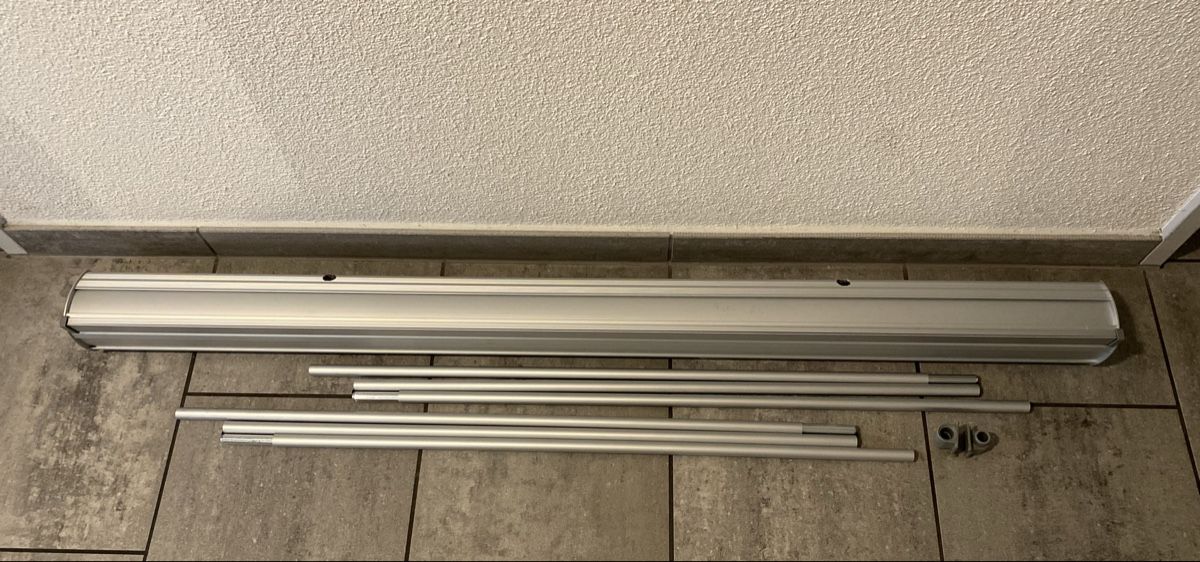 Ladenausstattungen & Messebau: Roll-Up Display System, Aluminium, tragbar – Gebraucht aus Eich von ka_st