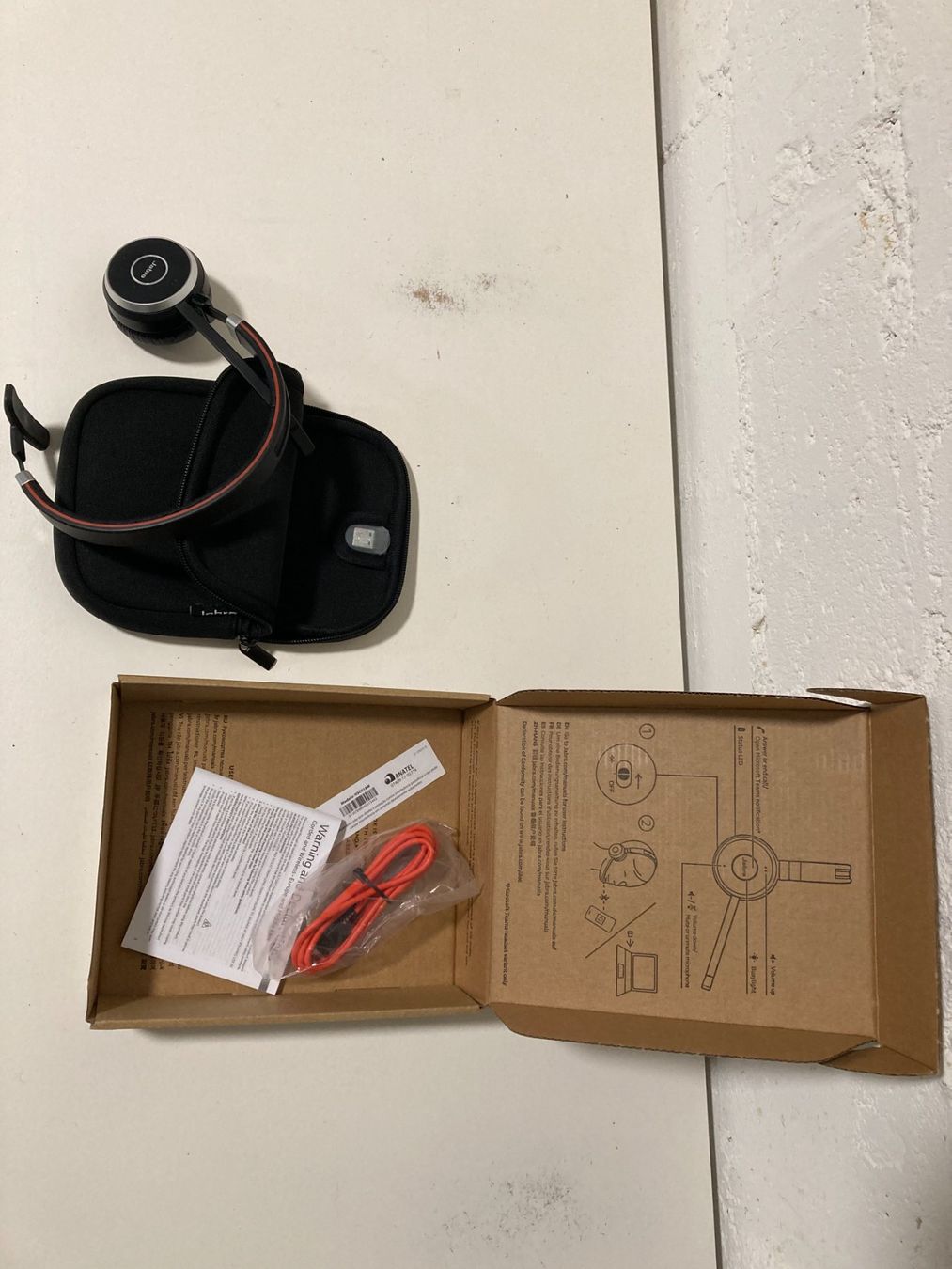 Jabra Cuffie: Jabbra Evolve 65 - Headset – Usato da Hinterkappelen venduto da deev 1
