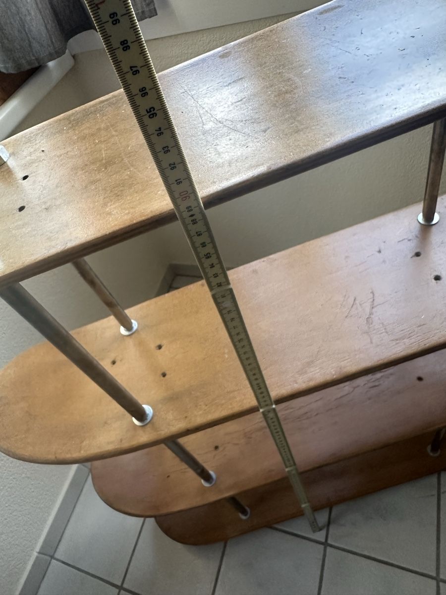 Scaffali: Skateboard Regal / Etagere – Usato da Männedorf venduto da willywonka14 3