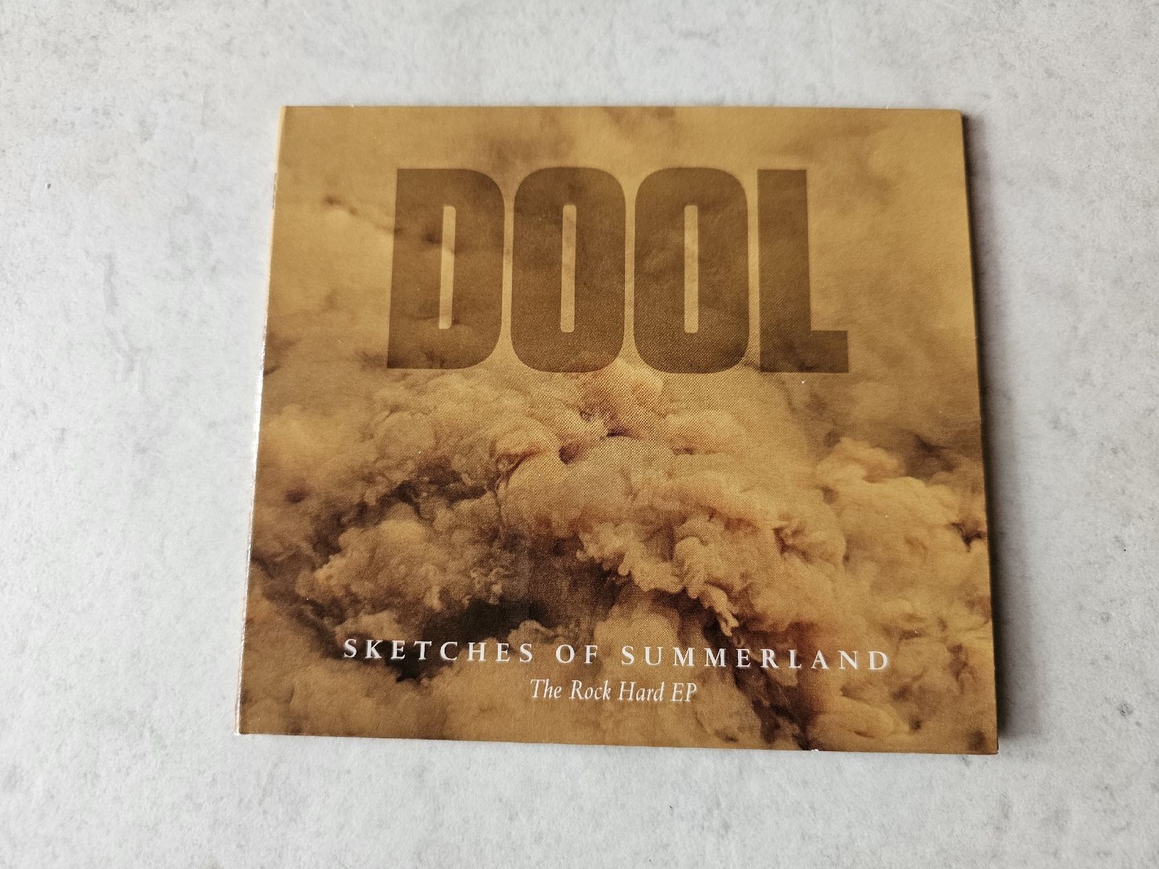 CDs: Dool  -  Sketches Of Summerland – Gebraucht aus Schneisingen von backstore24