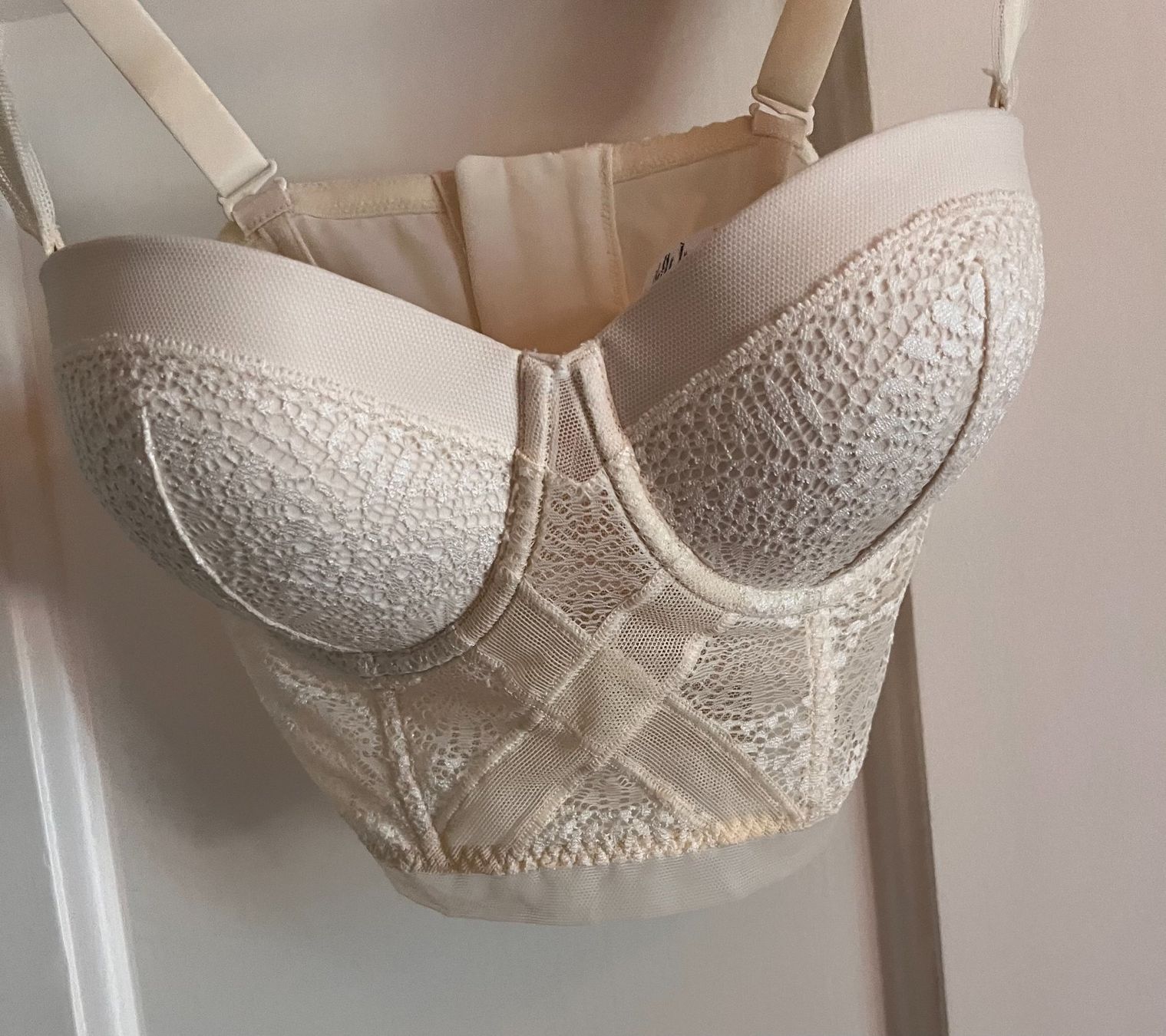 Calvin Klein Altra biancheria intima: Soutien gorge bustier Calvin Klein – Usato da Pully venduto da Artemisya