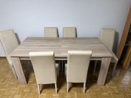 Ausziehbarer Esstisch 180–260 cm inkl. 6 Stühle