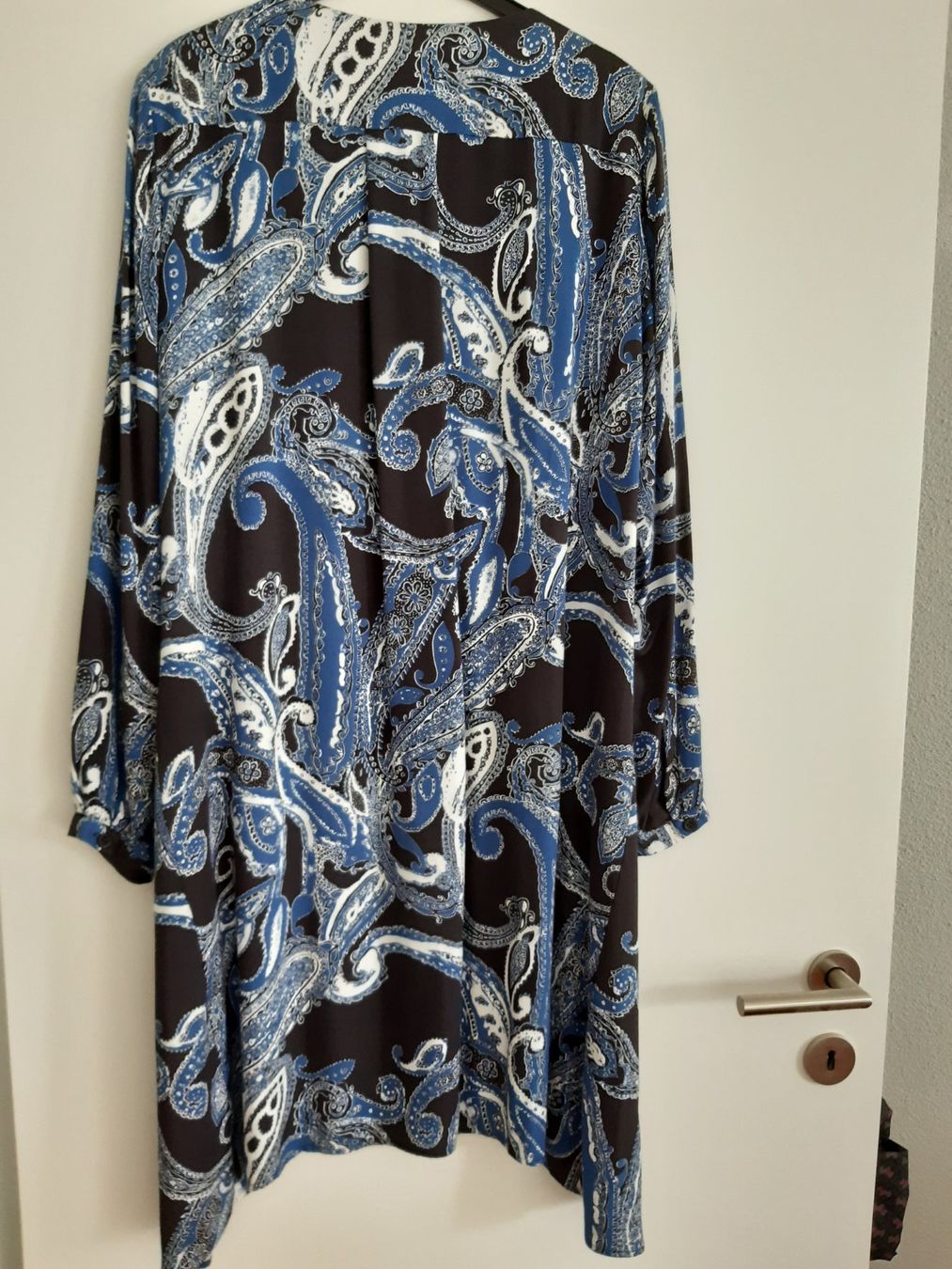 Vestiti: Kleid Marc Aurel  blau gemustert – Nuovo (secondo la descrizione) da Wettingen venduto da beahu 1