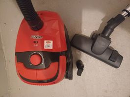 Staubsauger.Jumbo. perfekter Zustand. 4 Staubfilterbeutel