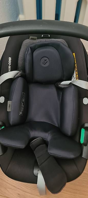 Maxi-Cosi Auto-Kindersitze: Maxi Cosi Pebble 360 mit Babyschale – Gebraucht aus Uttwil von alexroundtheworld 1