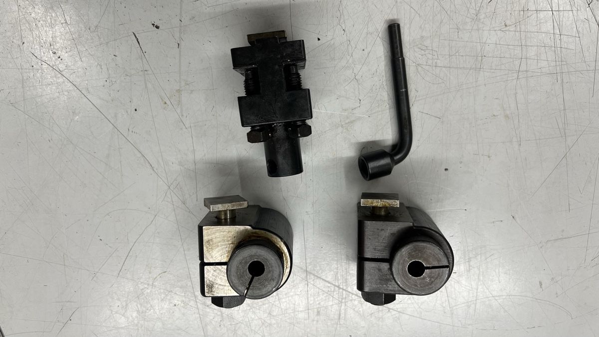 Schaublin Tous les outils: Schaublin / porte outils fixe – D'occasion à Les Bayards par gerbus