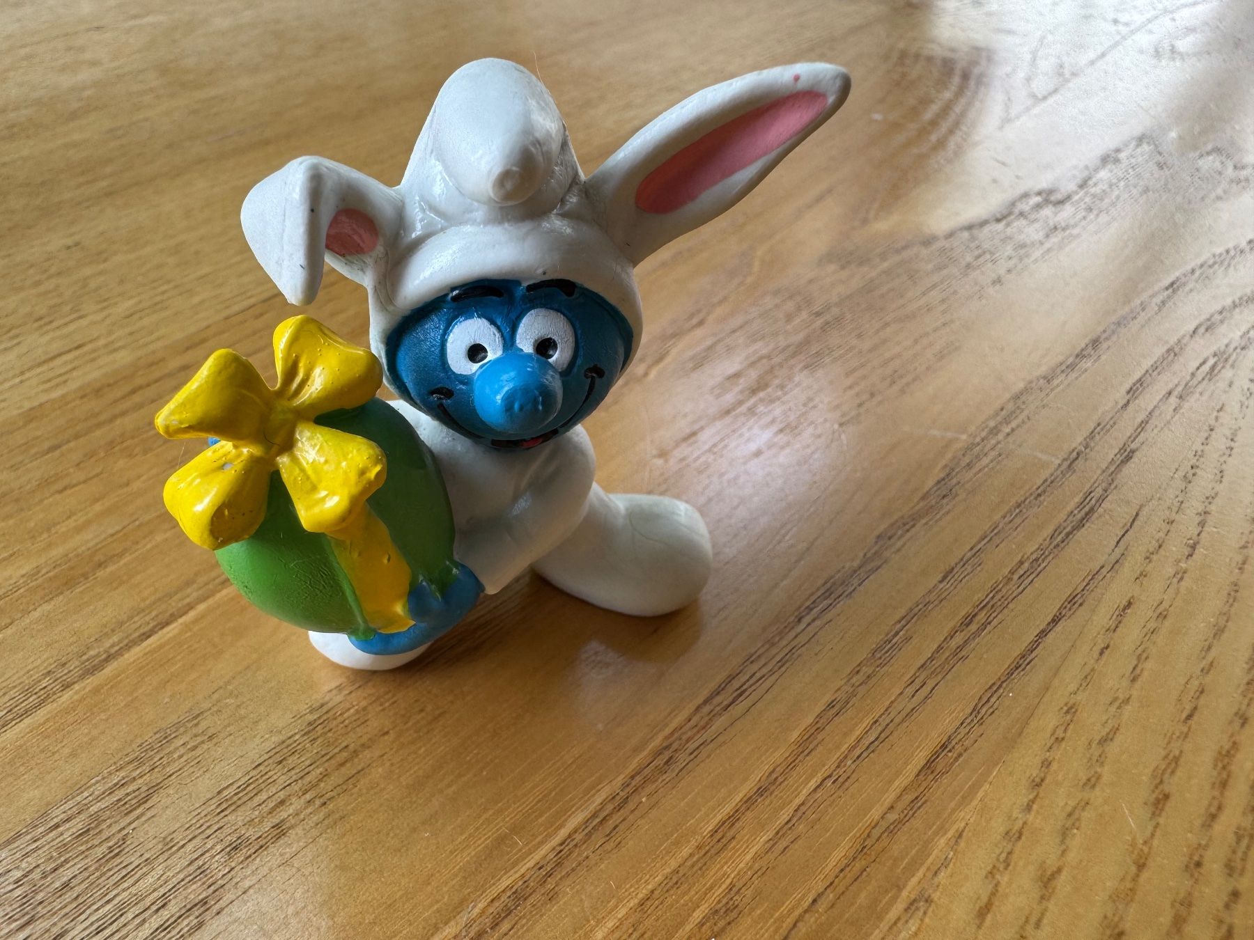 Schleich Figuren: Original Schleich Schlumpf - Osterhase mit Osterei – Gebraucht aus Fislisbach von chili2006 2