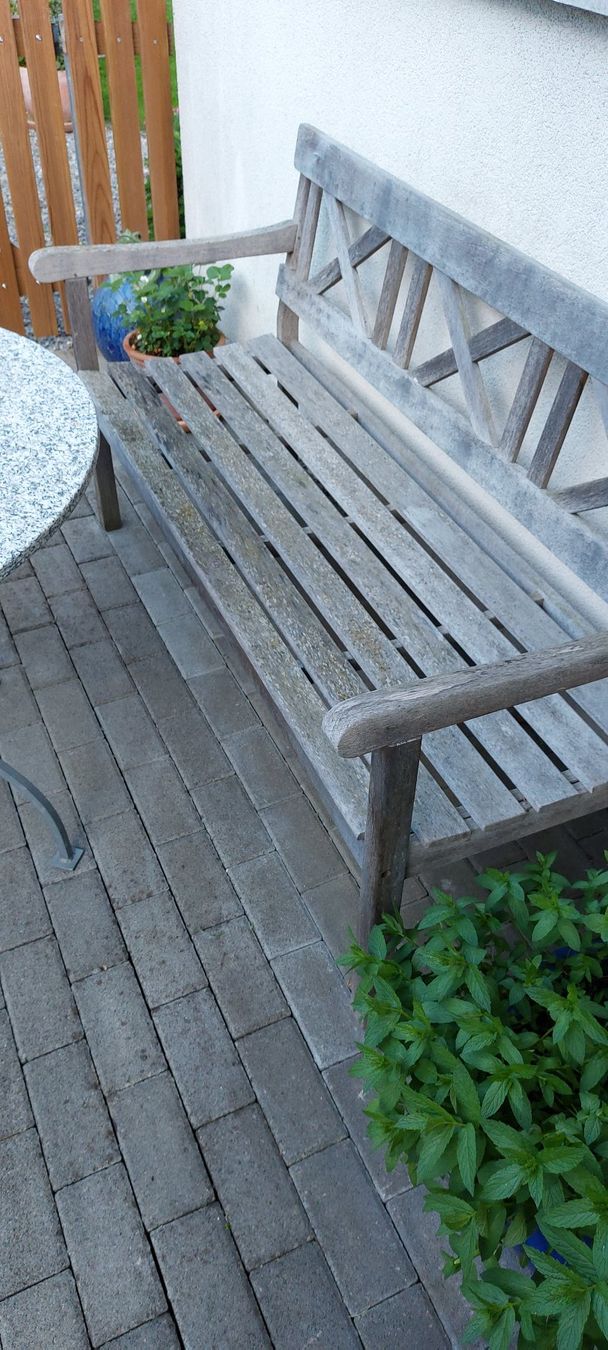 Bänke: Gartenbank Holz – Gebraucht aus Lupfig von Robob2 1