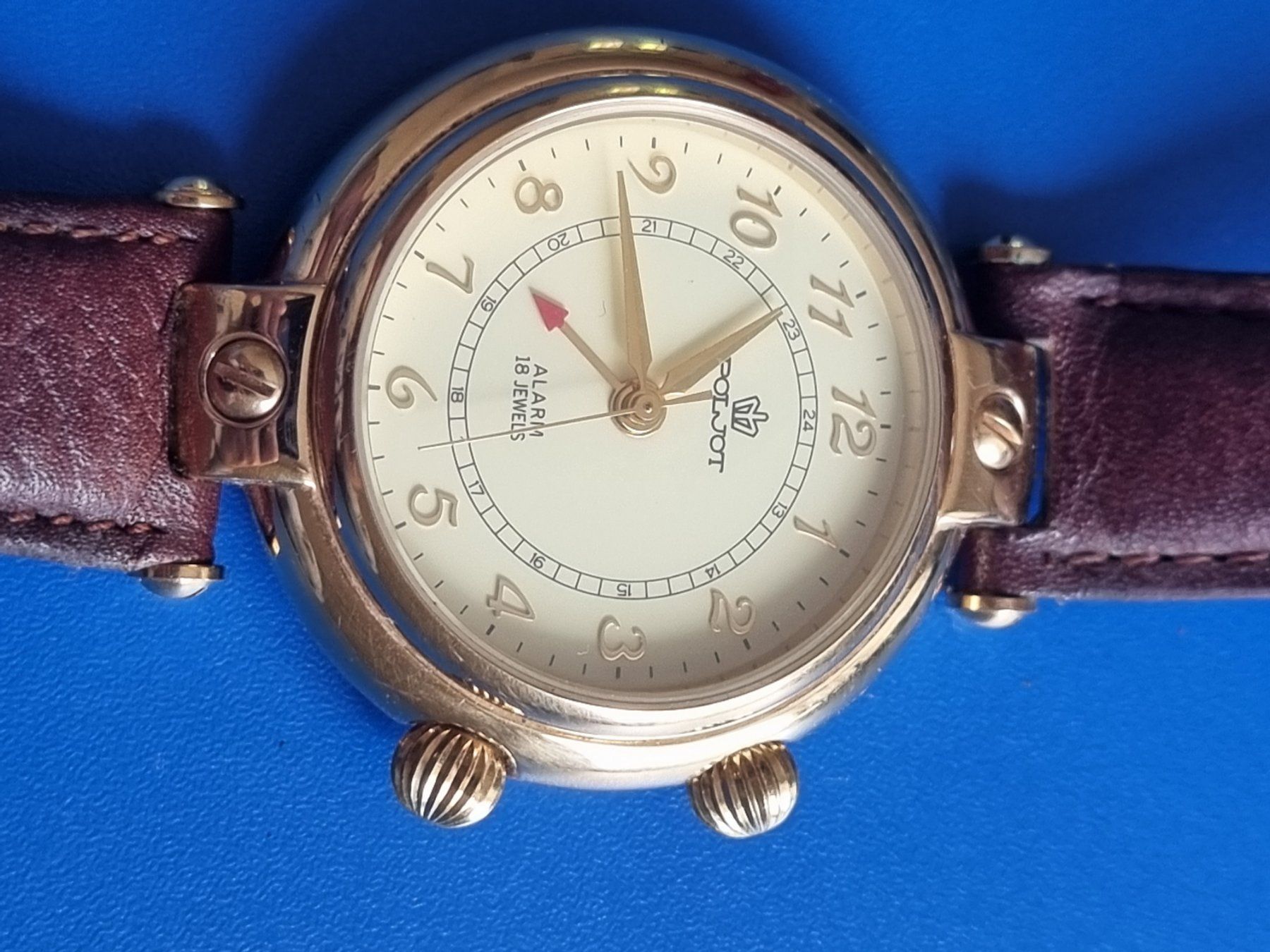 Poljot Orologi: Poljot Handaufzug – Usato da Schaffhausen venduto da Leveron13 1