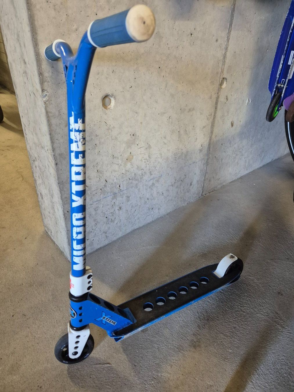 Micro Veicoli per bambini: Micro Extreme Kinderscooter – Usato da Rüschlikon venduto da pet_8687