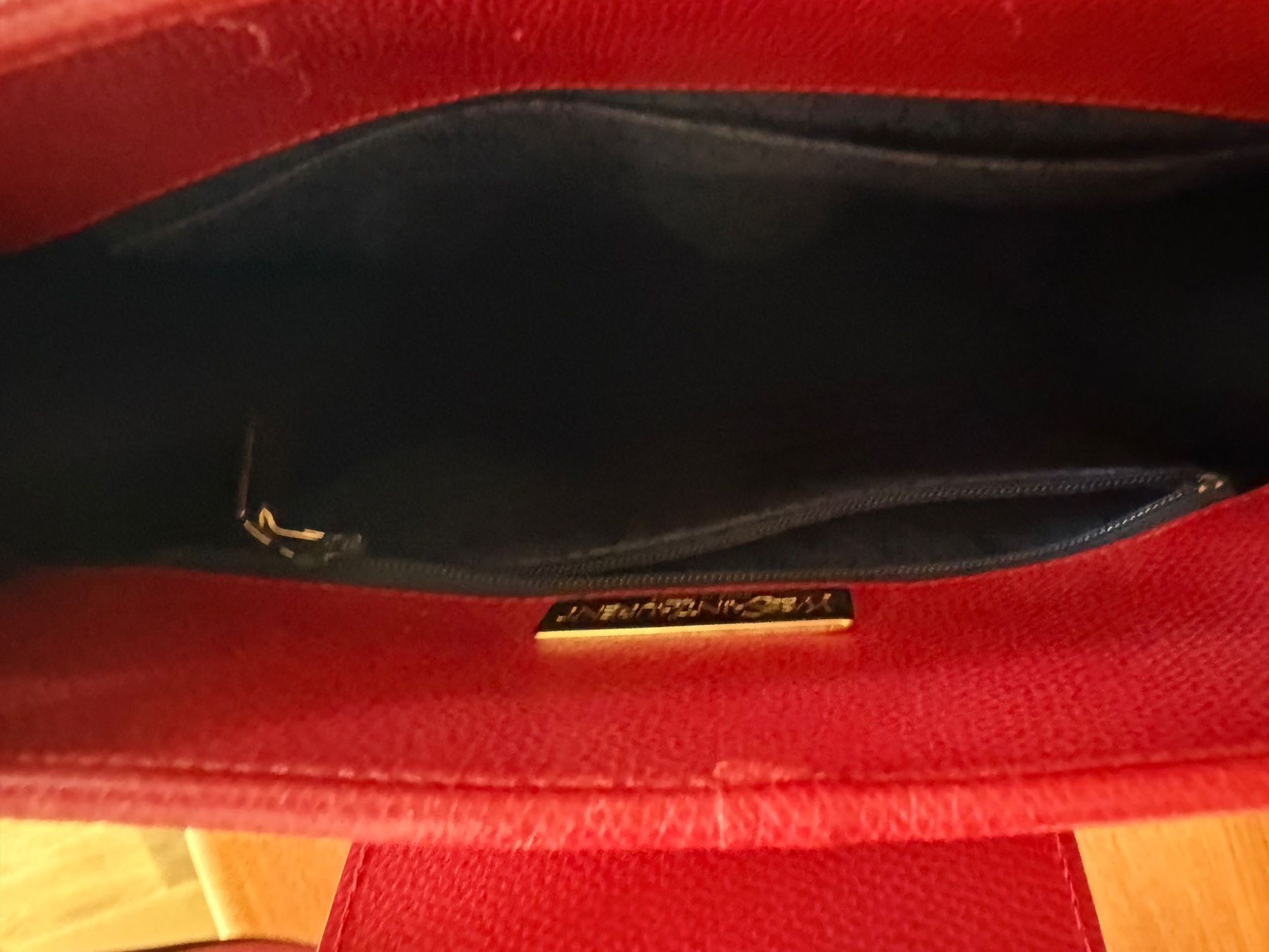 Saint Laurent Borse da donna: Wunderschöner Statement-Bag von Yves Saint Laurent – Usato da Russikon venduto da izumi2010 5