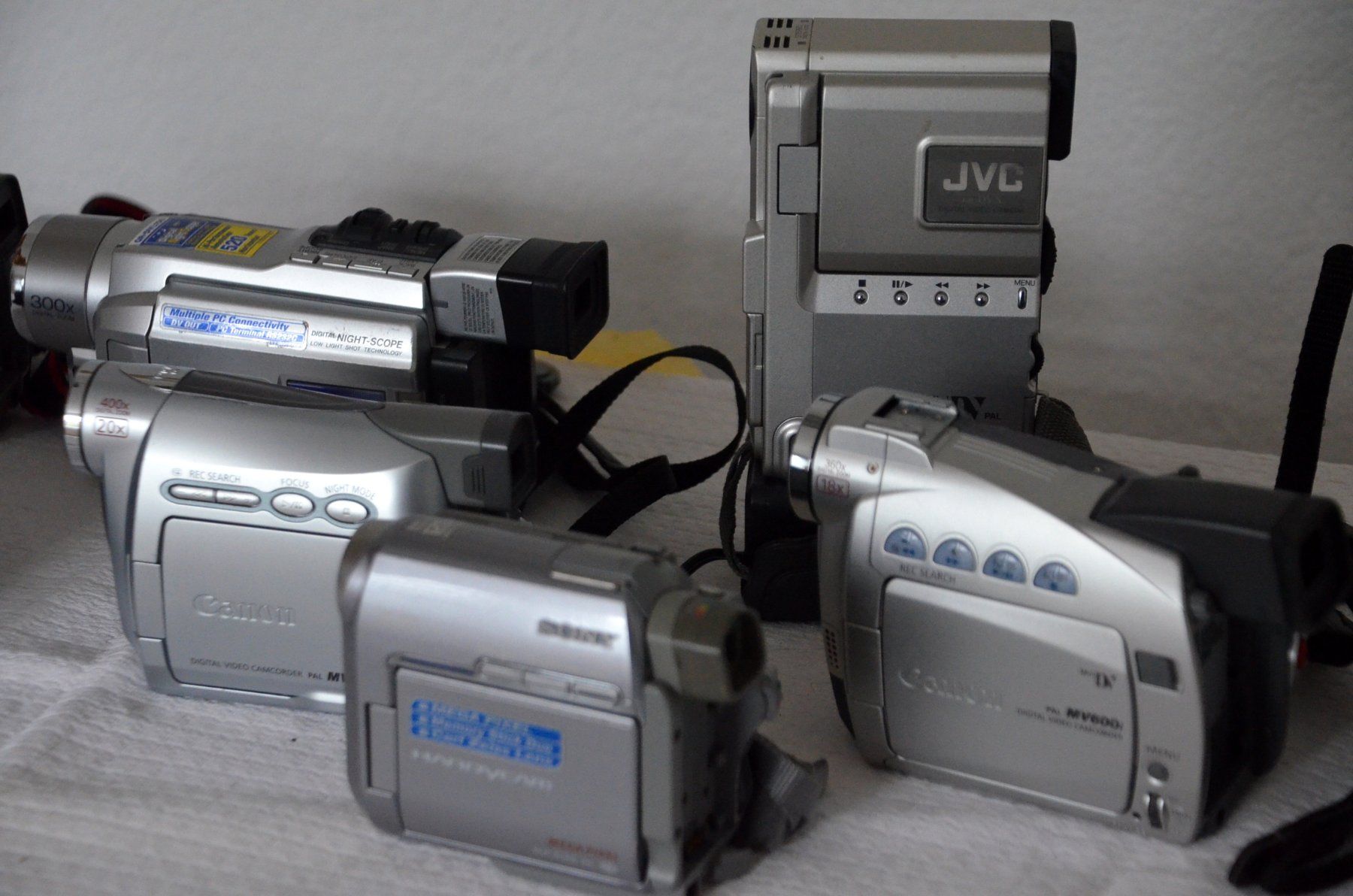 Videocamere: 8 x Camcorder MiniDv caméscope – Difettoso da Collonges venduto da arashee 3