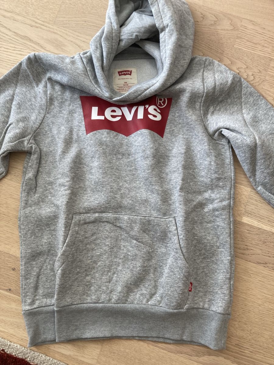 Ensembles coordonnés: 2 fabrikneue, ungetragene Markenpullover, Gr. 164 – Neuf avec emballage d'origine à Otelfingen par pat_8jmb 1