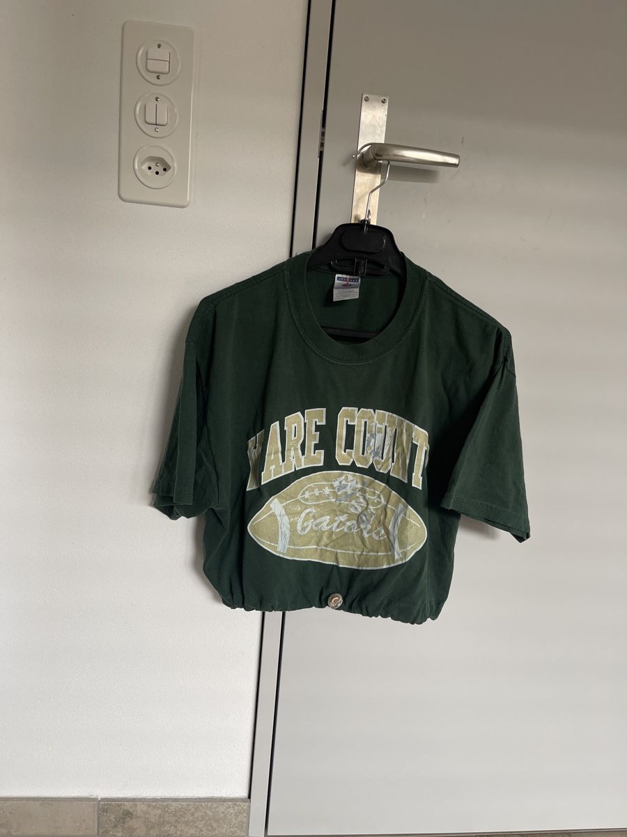 T-shirt: Cropped T-Shirt – Usato da Zürich venduto da liz_l6f7