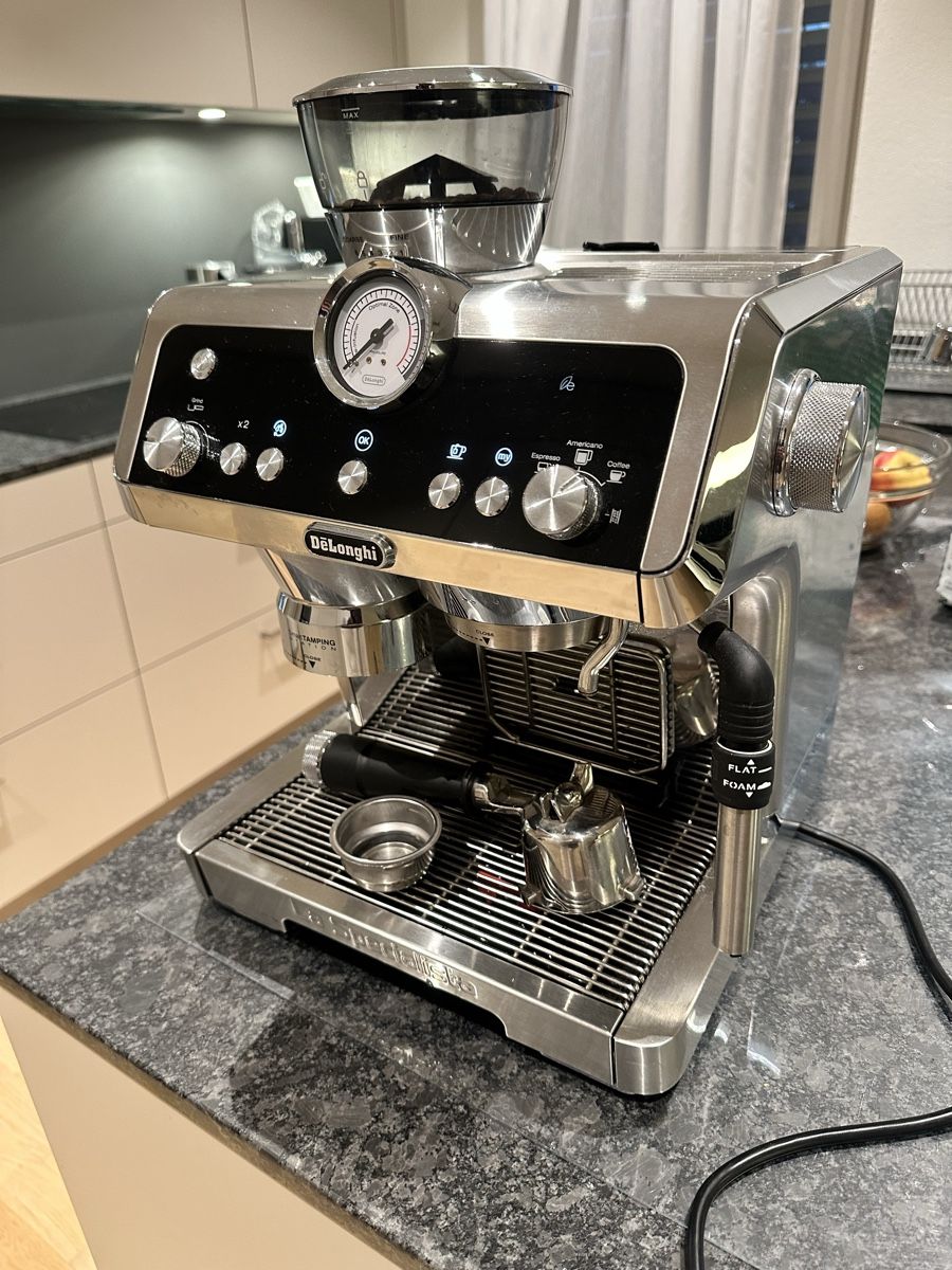 De'Longhi Machines à café & Machines à expresso: DeLonghi La Specialista – D'occasion à Bern par AliceHo 1