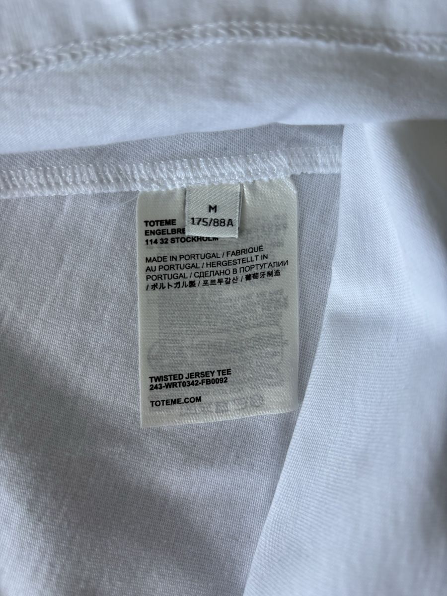 Totême T-shirt: TOTEME Shirt – Nuovo (secondo la descrizione) da Walchwil venduto da Ca_st26 5