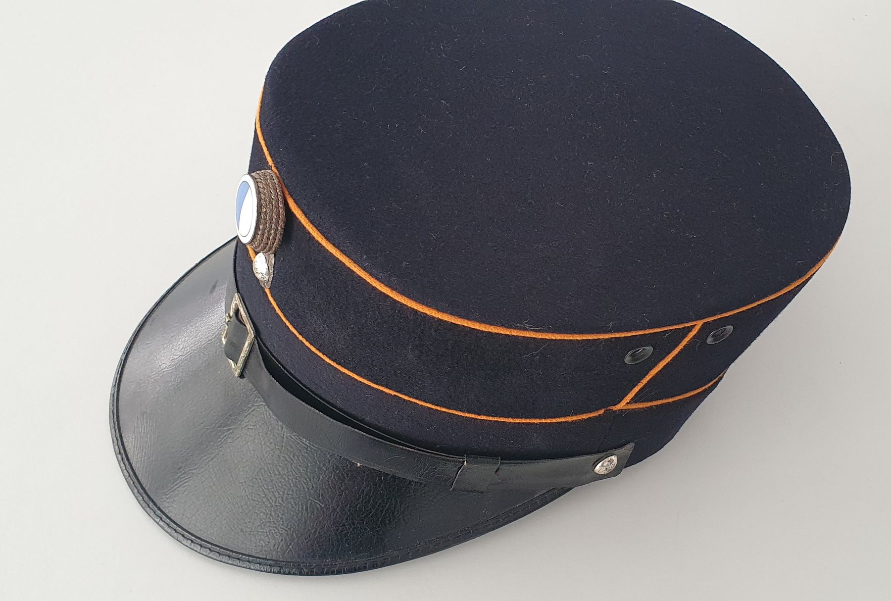 Schweizer Armee Uniformen: Uniformenmuetze – Gebraucht aus Kreuzlingen von Rschweiz1 1