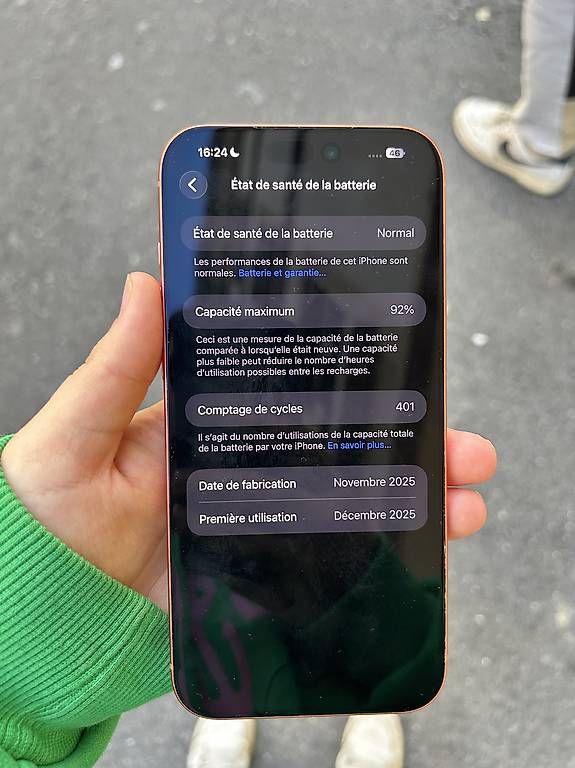 Portables: iPhone 17 Pro Max – Neuf avec emballage d'origine à Marin-Epagnier par Estelle_03 2