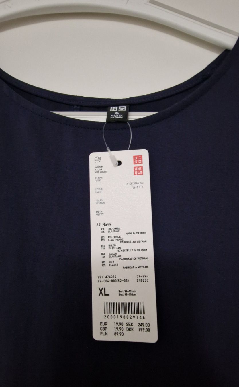Uniqlo Vestiti: Uniqlo Kleid, neu – Nuovo e nell'imballaggio originale da Olten venduto da papalbina 1