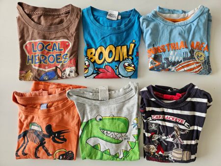 Set Shirts / T-Shirts 6 Stück ca. Gr. 104 (eher klein)