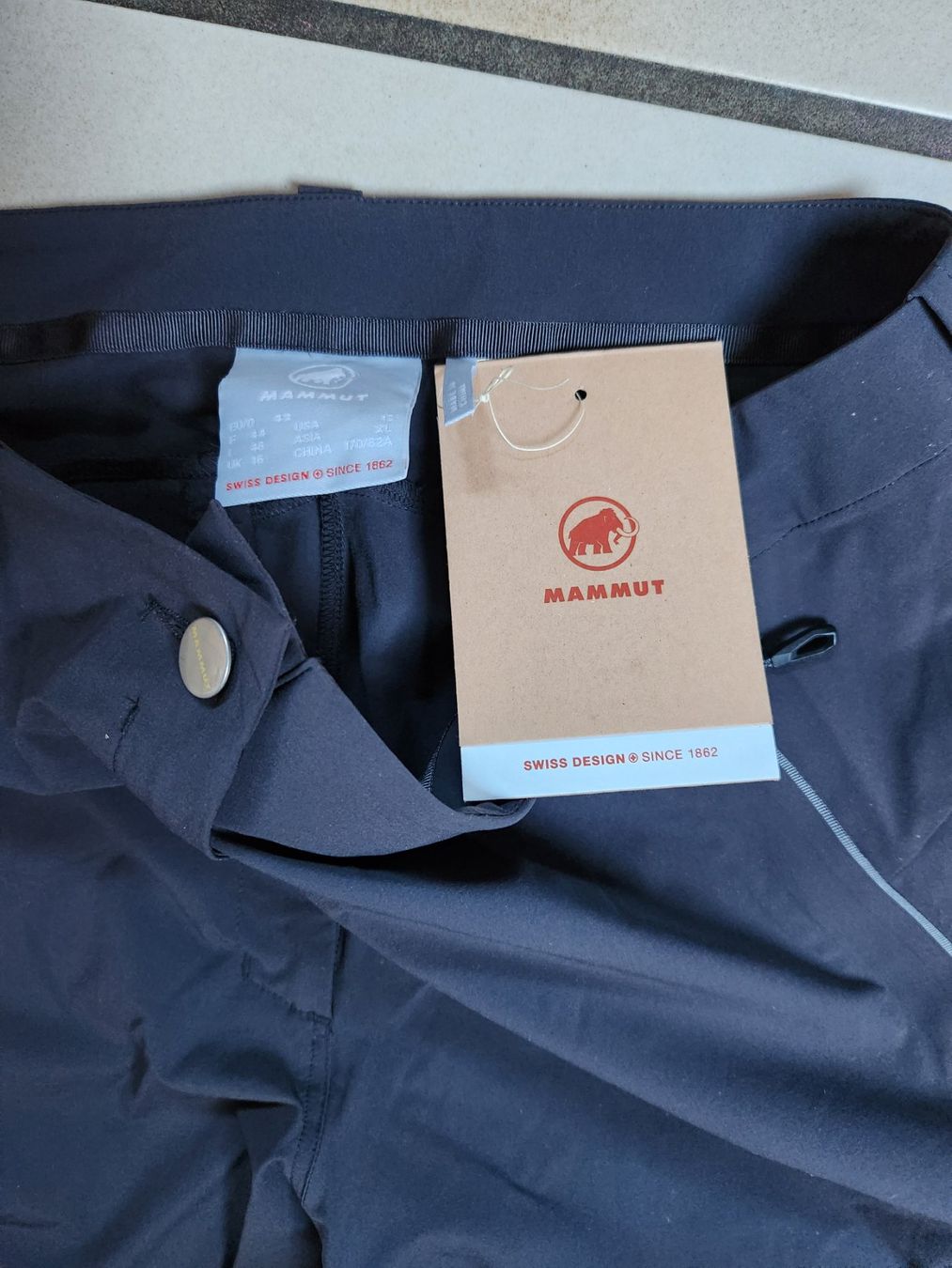 Mammut Hosen: Mammut Trekkinghosen Gr 54 – Gebraucht aus Gstaad von Meiel2020 6