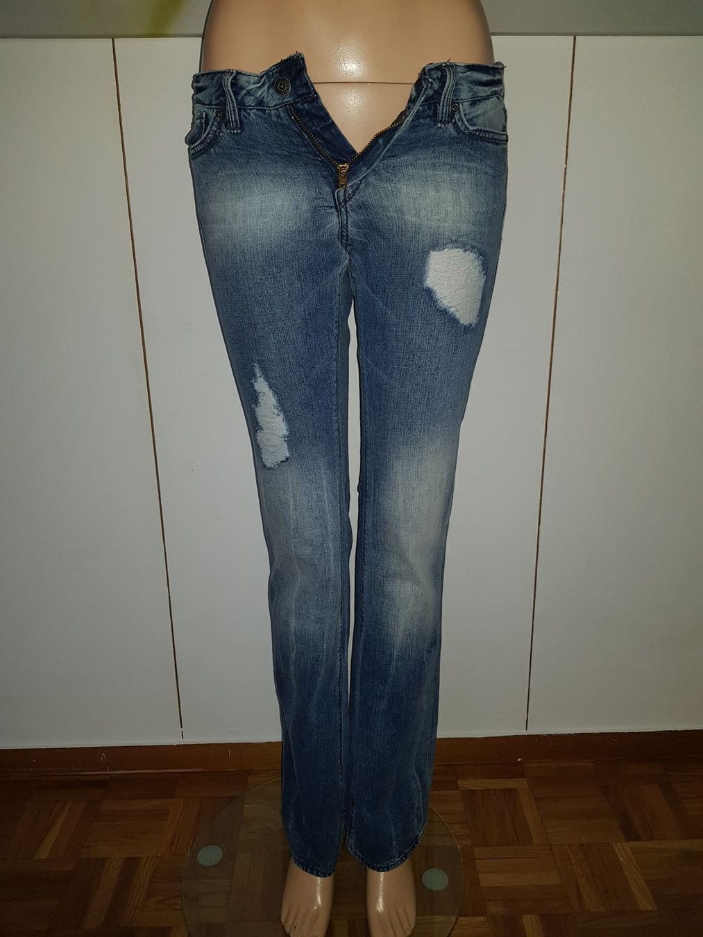 Le Temps Des Cerises Jeans: LTC LE TEMPS DES CERISES Jeans W 26 BOOTCUT MABELLE – Usato da Cossonay-ville venduto da Super-Price-Quality