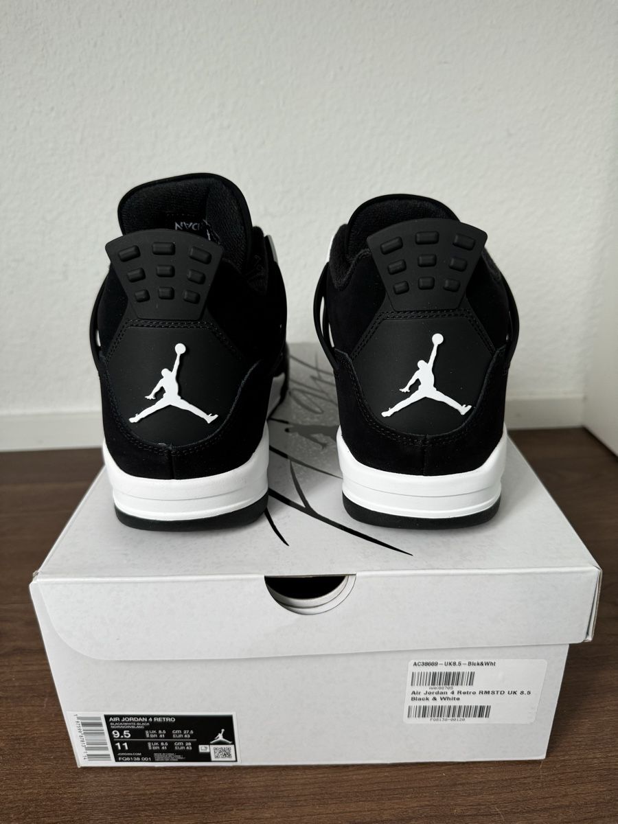 Jordan Scarpe da uomo: Jordan 4 Retro - Black & White – Nuovo e nell'imballaggio originale da Baar venduto da tortuga72 3