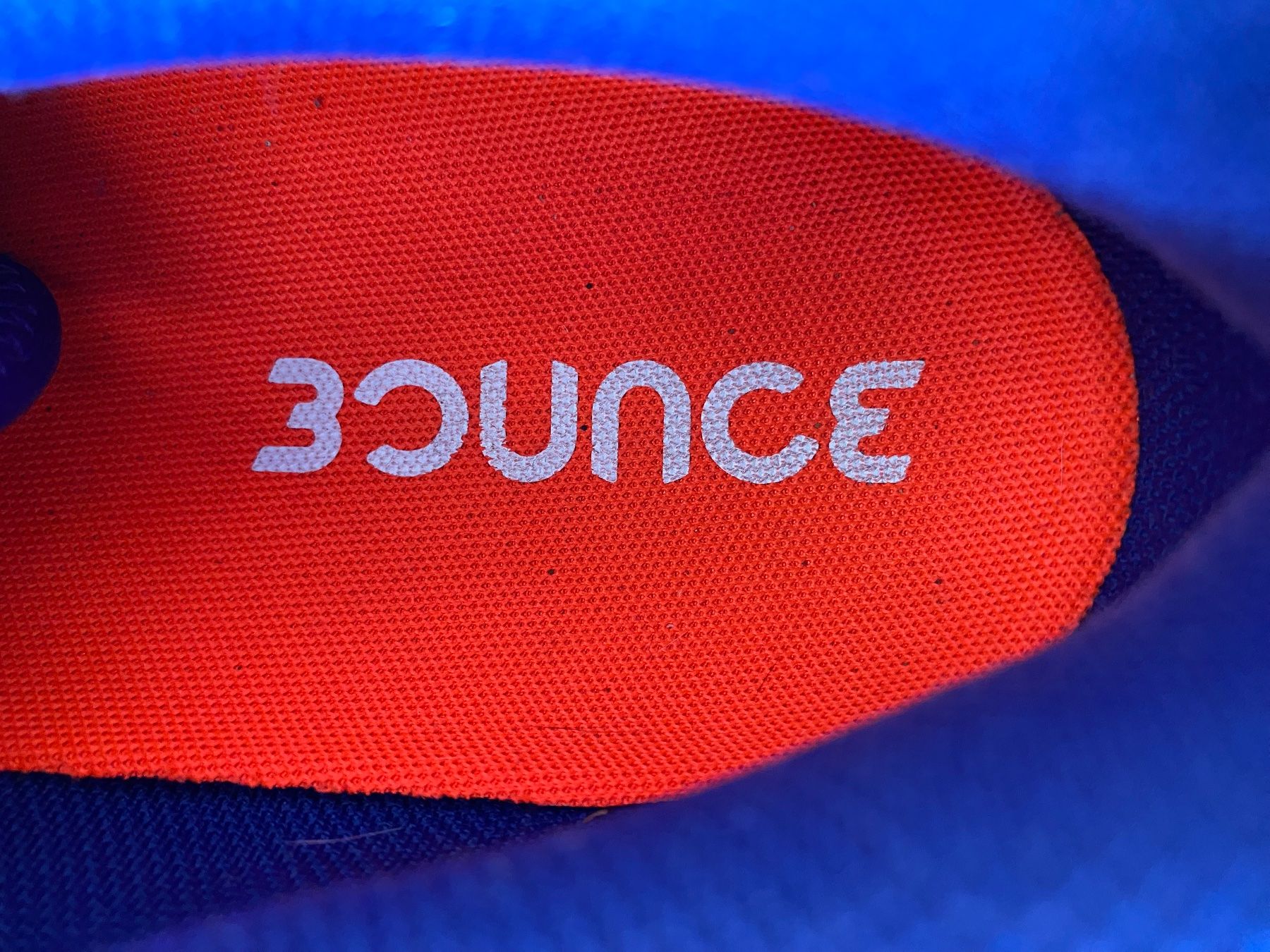 Adidas Herrenschuhe: Adidas Bounce Laufschuhe Gr. 46 – Gebraucht aus Bern von kat_d9p5 3