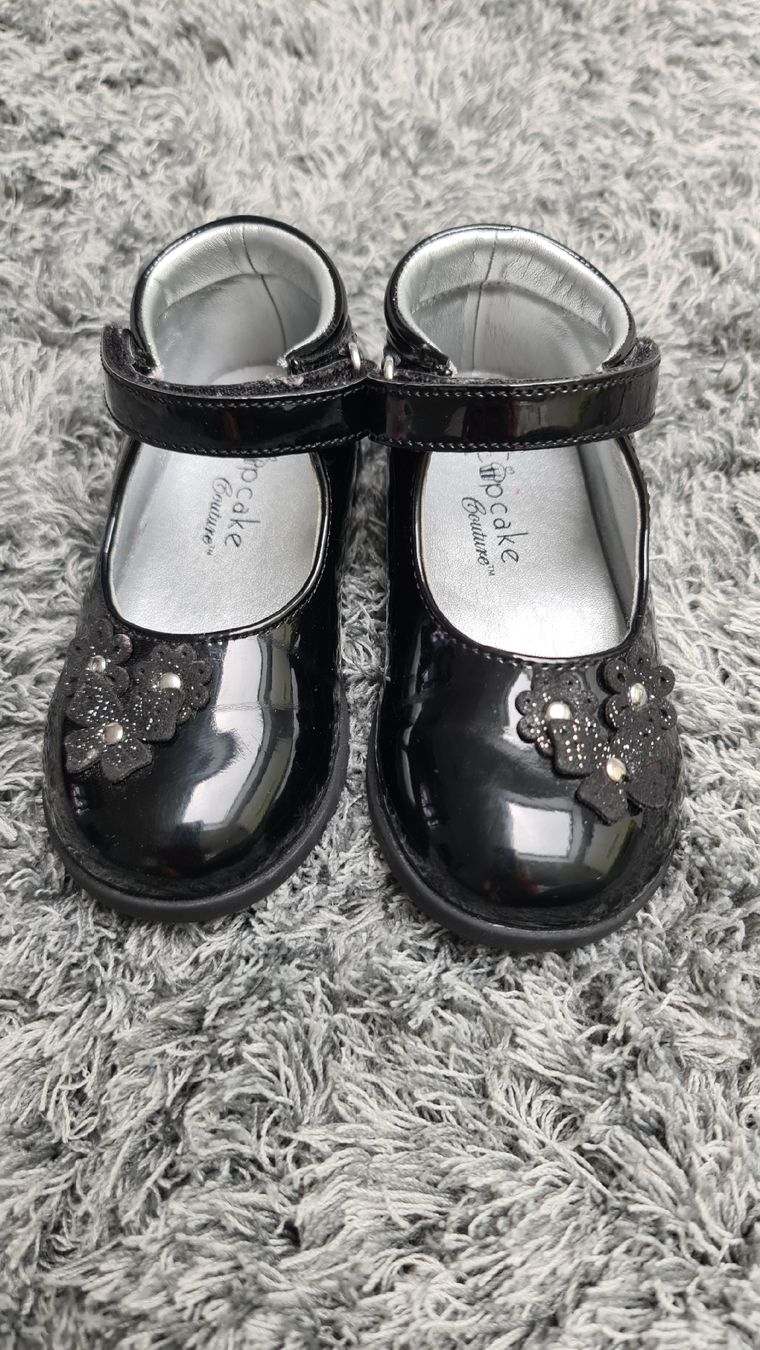 Schuhe für Mädchen: Süsse Lackschuhe Gr. 23, Mädchen, Cupcake Couture – Neu (gemäss Beschreibung) aus Zufikon von Dadulka79 1